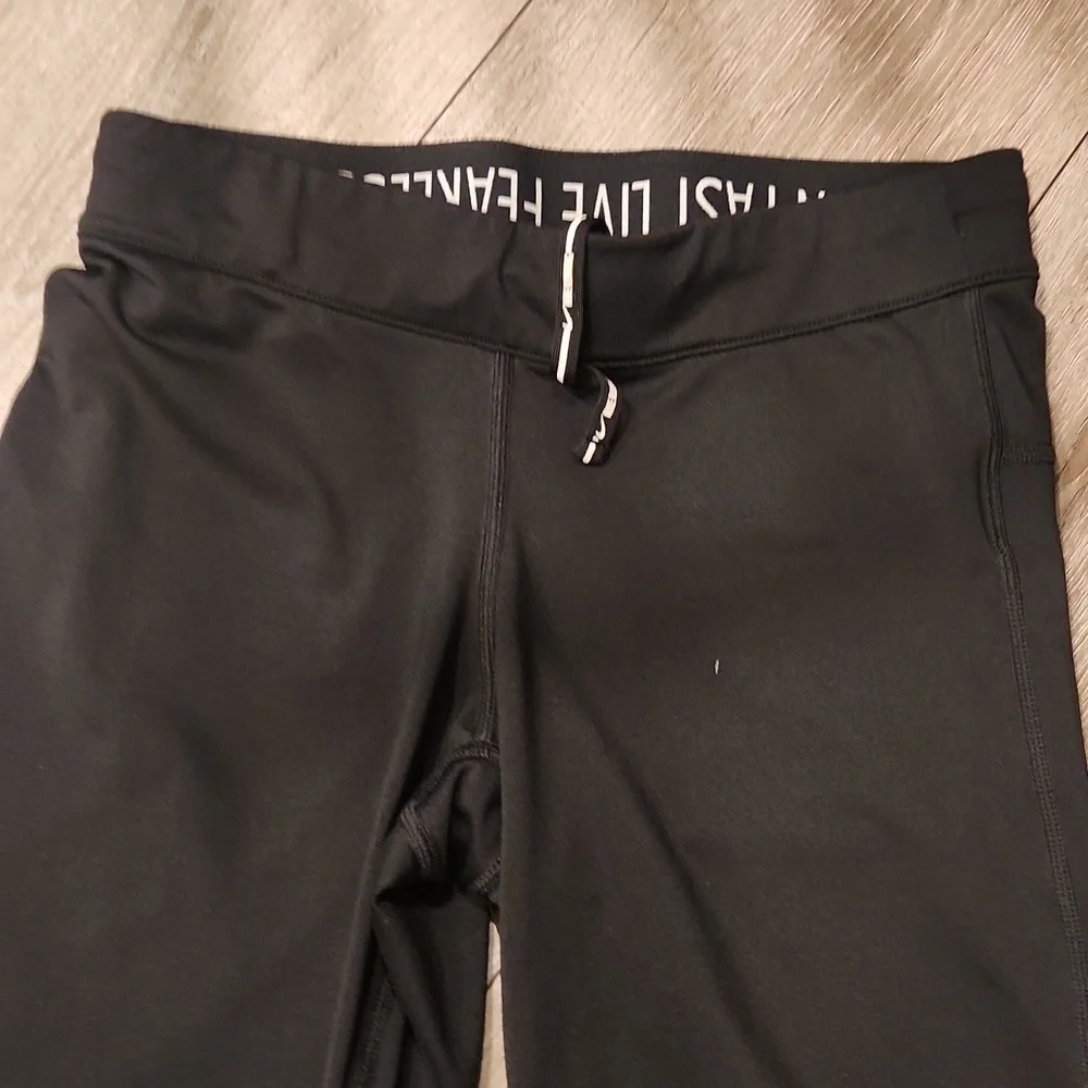 Nike Black Cropped Leggings